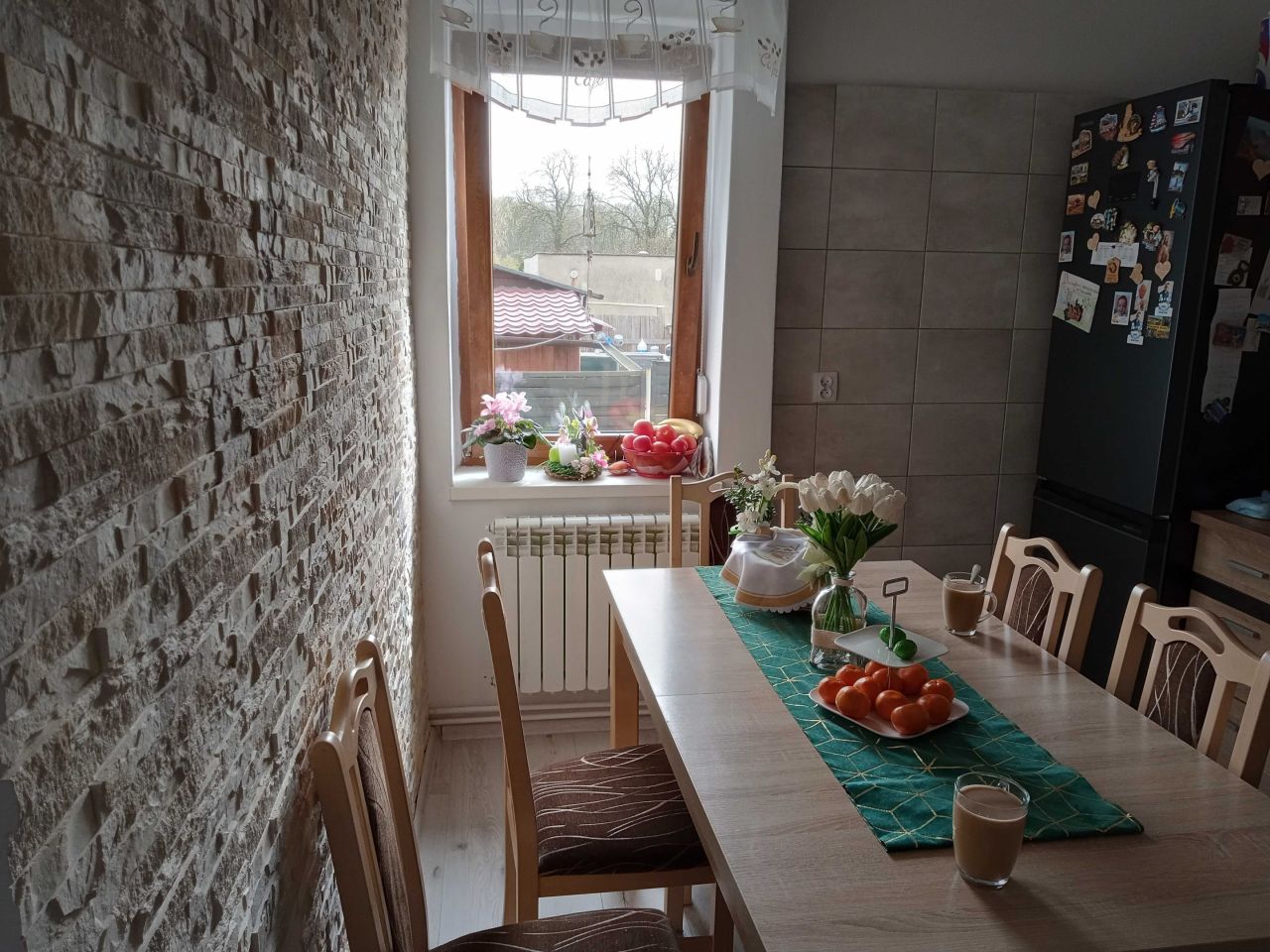 Mieszkanie 3-pokojowe Góra. Zdjęcie 2