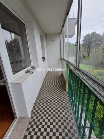 Mieszkanie 3-pokojowe Kraków Mistrzejowice, os. Tysiąclecia. Zdjęcie 2