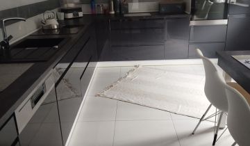 dom wolnostojący, 6 pokoi Świerklany Świerklany Górne, ul. Wiosenna