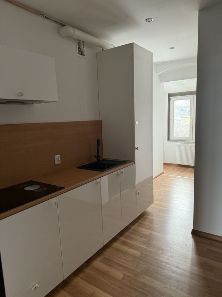 Mieszkanie 2-pokojowe Tarnowskie Góry. Zdjęcie 4