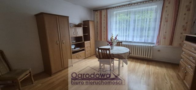 dom wolnostojący, 5 pokoi Leoncin. Zdjęcie 14