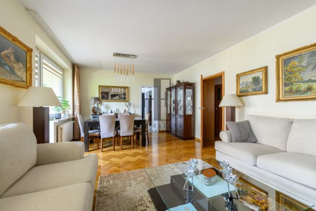 Mieszkanie 4-pokojowe Warszawa Śródmieście. Zdjęcie 3