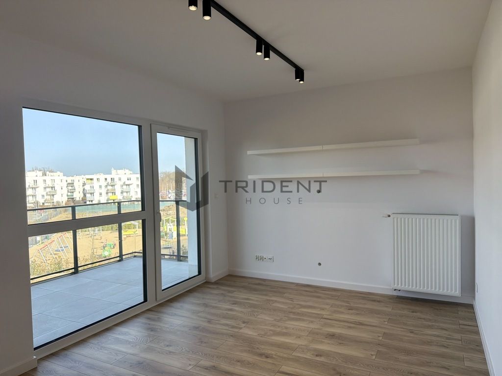 Mieszkanie 3-pokojowe Zamienie, ul. Anyżkowa. Zdjęcie 3