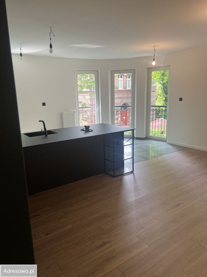 Mieszkanie 3-pokojowe Poznań Centrum, ul. Ułańska. Zdjęcie 4