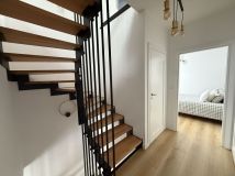 dom szeregowy, 5 pokoi Piaseczno, ul. Dzikiej Jabłoni. Zdjęcie 3