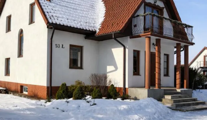 dom wolnostojący, 5 pokoi Piecki, ul. Zwycięstwa