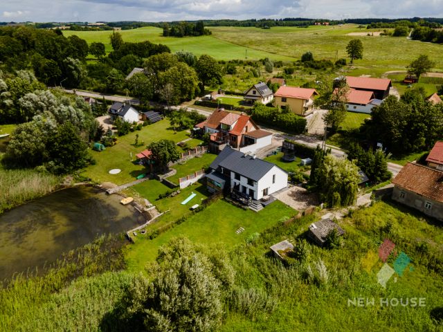 bliźniak, 4 pokoje Kikity. Zdjęcie 12