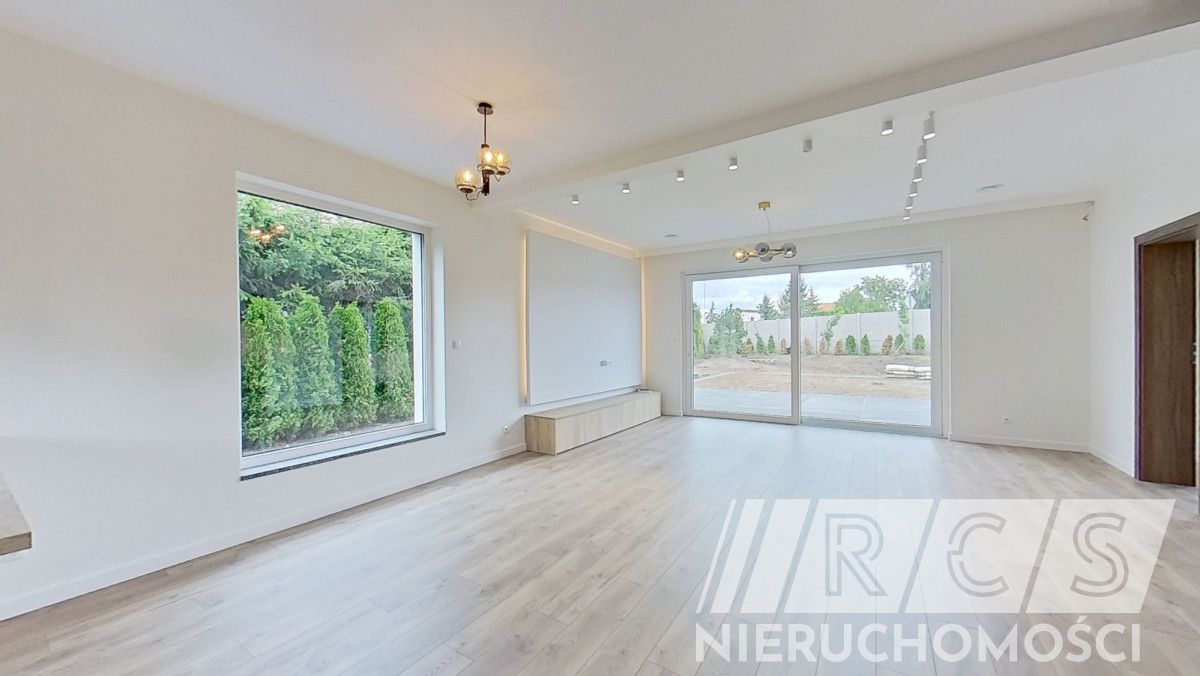 bliźniak, 5 pokoi Tyniec Mały, ul. Ogrodowa. Zdjęcie 2