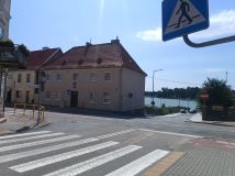 Mieszkanie 3-pokojowe Ryn. Zdjęcie 1