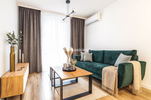 Mieszkanie 3-pokojowe Kraków, ul. Henryka i Karola Czeczów. Zdjęcie 1