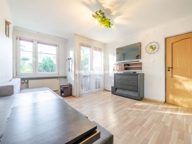 Mieszkanie 2-pokojowe Skawina, ul. Wesoła. Zdjęcie 1