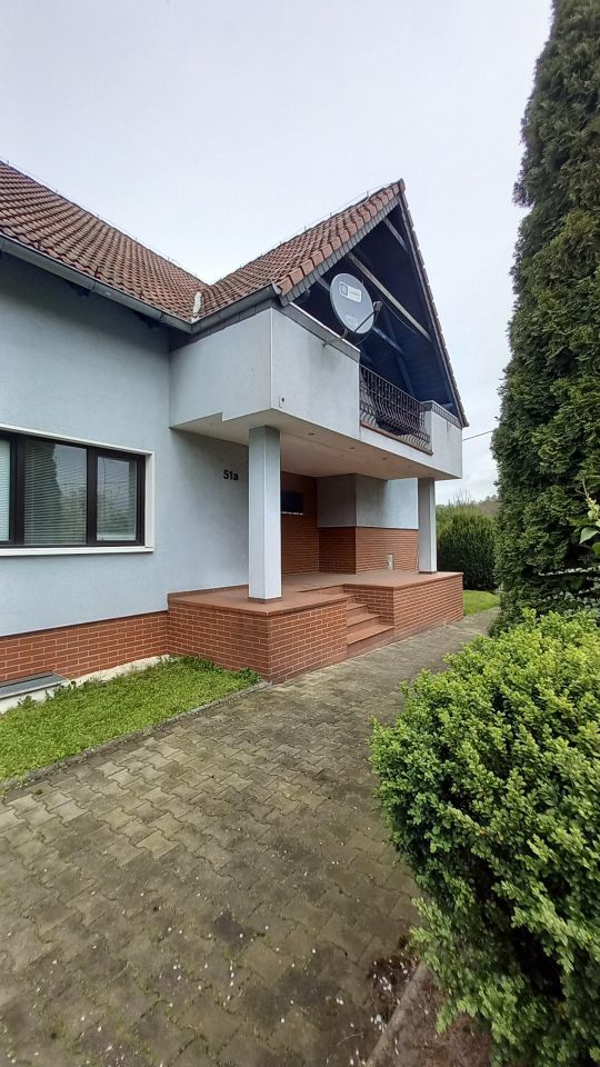 dom wolnostojący, 6 pokoi Leśna Lechów, ul. Stefana Żeromskiego. Zdjęcie 4