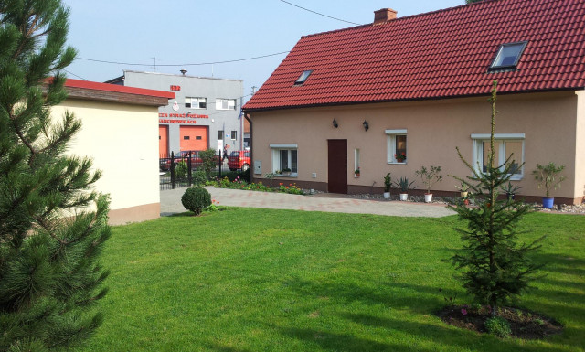 dom wolnostojący, 4 pokoje Marcinowice, ul. Świdnicka. Zdjęcie 1