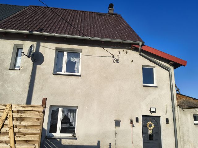 bliźniak, 4 pokoje Kielcza, Stare Osiede. Zdjęcie 1