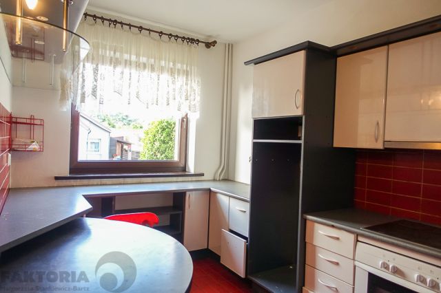 bliźniak, 6 pokoi Szczecin Podjuchy. Zdjęcie 48