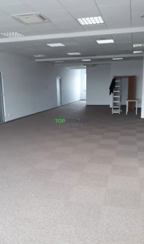 Biuro Warszawa Włochy, ul. Janka Muzykanta. Zdjęcie 1