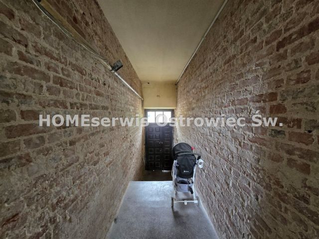 kamienica Ostrowiec Świętokrzyski Centrum, ul. Sławomira Czerwińskiego. Zdjęcie 27