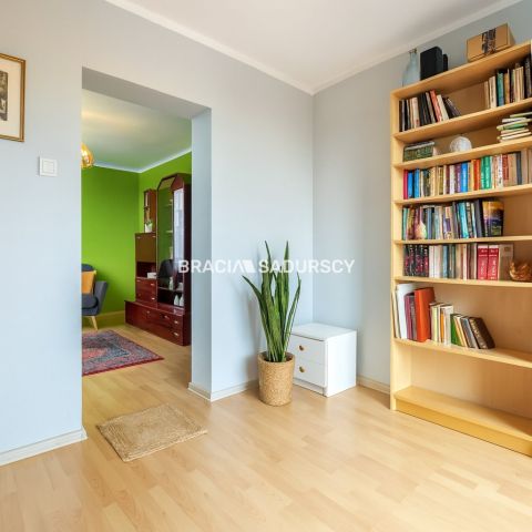 Mieszkanie 3-pokojowe Kraków Bieńczyce, os. Kalinowe. Zdjęcie 2