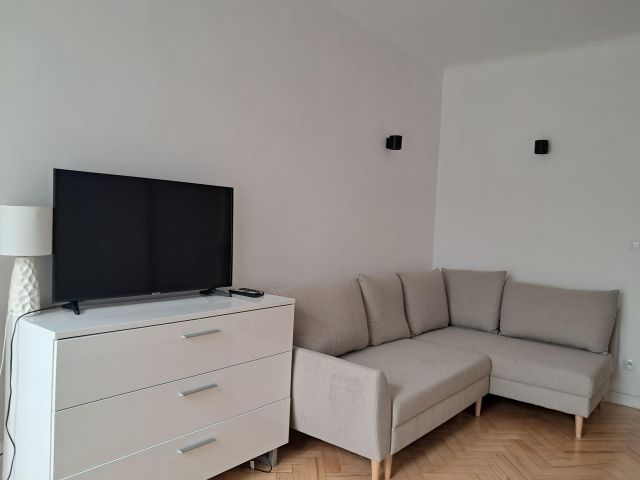Mieszkanie 2-pokojowe Warszawa Praga-Południe, ul. Świętosławska. Zdjęcie 1
