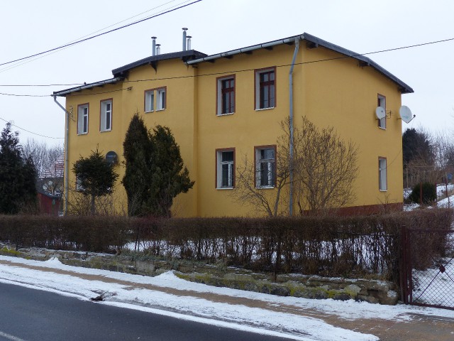 Mieszkanie 3-pokojowe Jelenia Góra Cieplice Śląskie-Zdrój, ul. Walerego Wróblewskiego. Zdjęcie 1