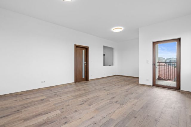 Lokal Jelcz-Laskowice, ul. Oleśnicka. Zdjęcie 8