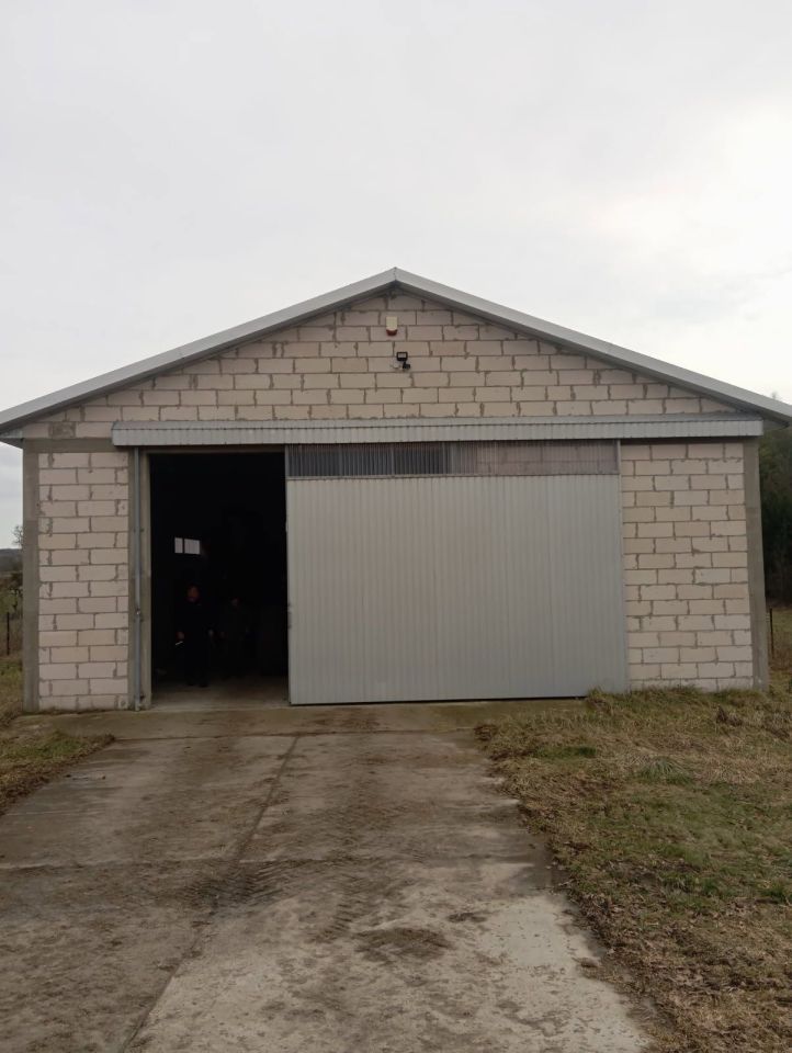 Hala/magazyn Kumów Majoracki. Zdjęcie 3