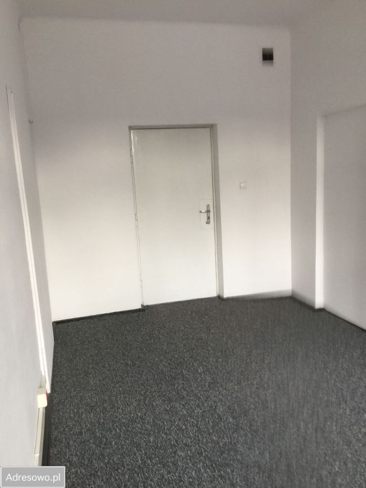 Biuro Warszawa Wawer, ul. Olecka. Zdjęcie 2