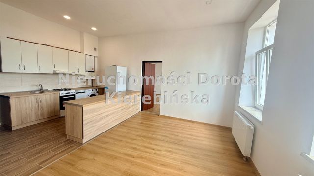 Mieszkanie 3-pokojowe Tomaszów Mazowiecki, ul. św. Antoniego. Zdjęcie 2