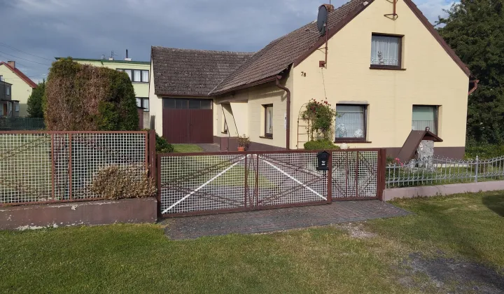 dom wolnostojący, 5 pokoi Łącznik, ul. św. Walentego