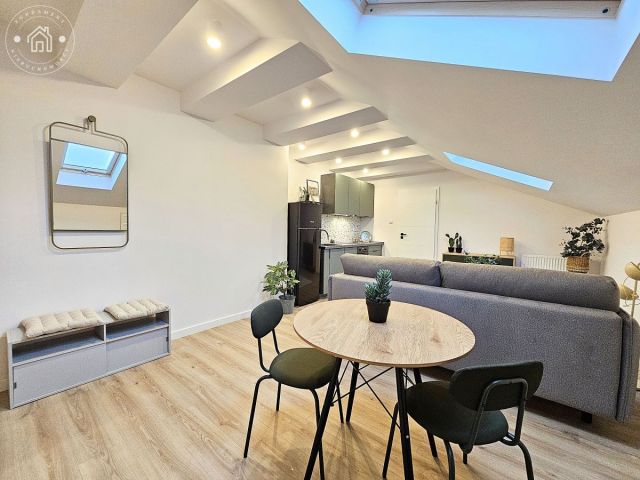 Mieszkanie 3-pokojowe Lublin, ul. Władysława Kunickiego. Zdjęcie 3