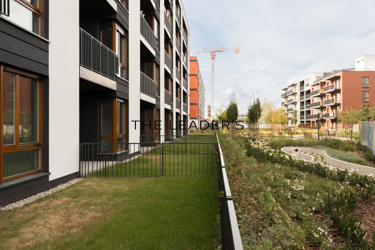 Mieszkanie 3-pokojowe Warszawa Wilanów, ul. Jerzego Holzera. Zdjęcie 6