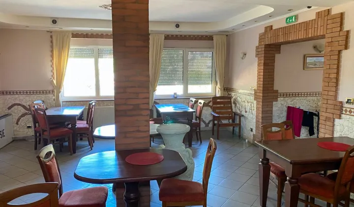 dom wolnostojący, 5 pokoi Dzierżoniów, os. Różane