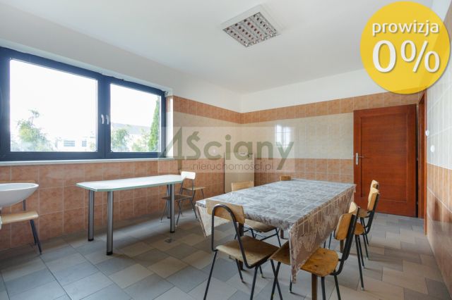 Hala/magazyn Konary. Zdjęcie 12