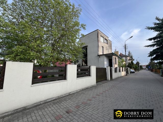 dom wolnostojący, 8 pokoi Białystok Dziesięciny. Zdjęcie 1