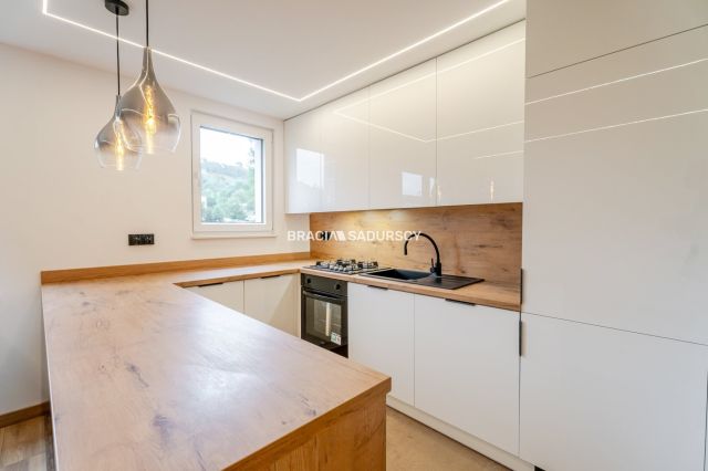 Mieszkanie 3-pokojowe Karniowice, ul. Osiedlowa. Zdjęcie 5