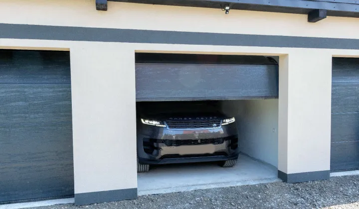 Garaż/miejsce parkingowe Legnica, ul. Cisowa