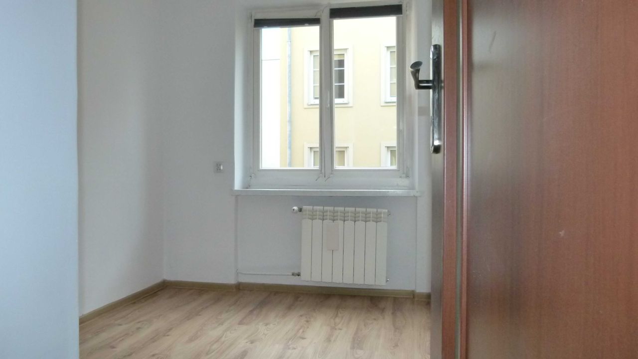 Mieszkanie 3-pokojowe Kielce Centrum, ul. Stefana Żeromskiego. Zdjęcie 6