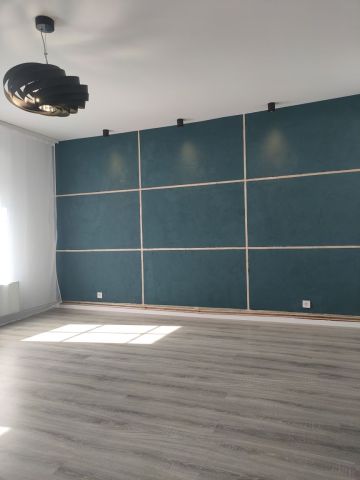 Mieszkanie 3-pokojowe Boguszów-Gorce Gorce, ul. Tadeusza Kościuszki. Zdjęcie 1