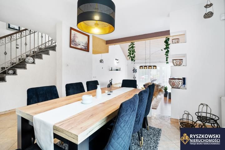 dom wolnostojący, 6 pokoi Zwódne. Zdjęcie 4