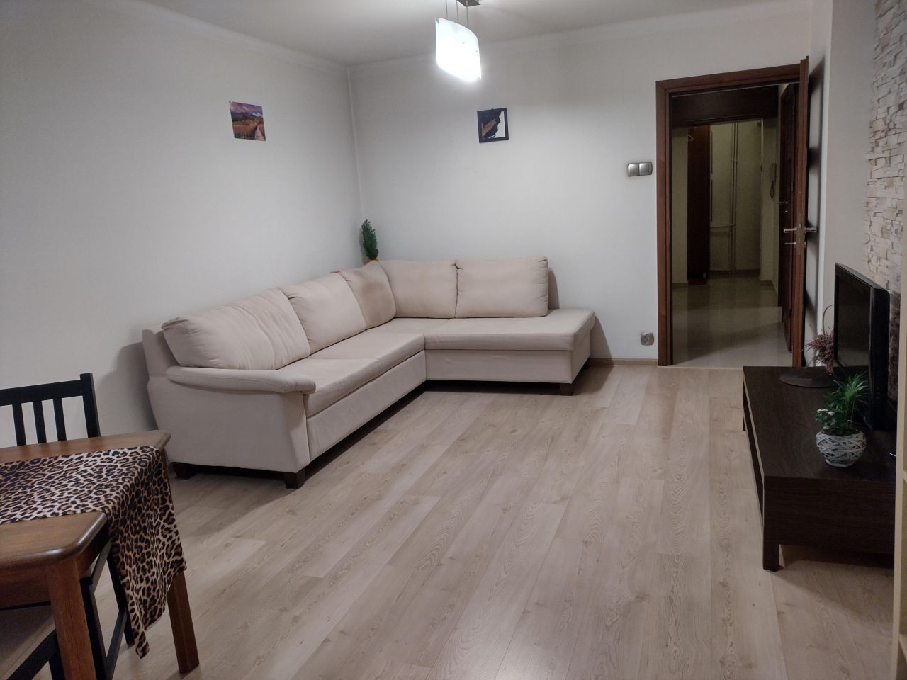 Mieszkanie 2-pokojowe Bielsko-Biała Śródmieście, ul. Wiktora Przybyły. Zdjęcie 2