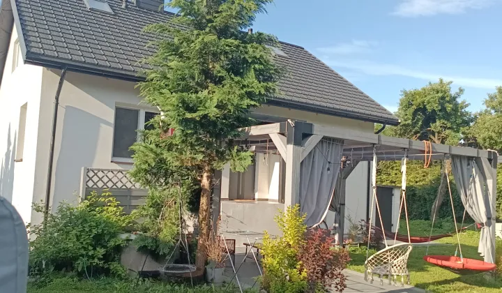 dom wolnostojący, 5 pokoi Załuzie, DK60