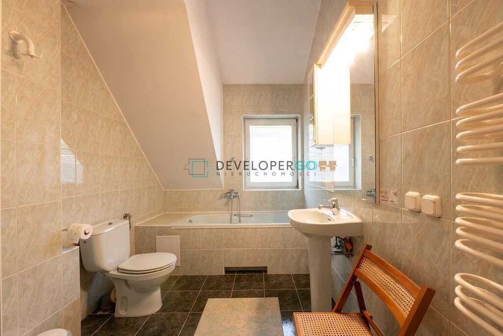 dom szeregowy, 7 pokoi Ostrołęka, ul. Marii Korzeniowskiej. Zdjęcie 9