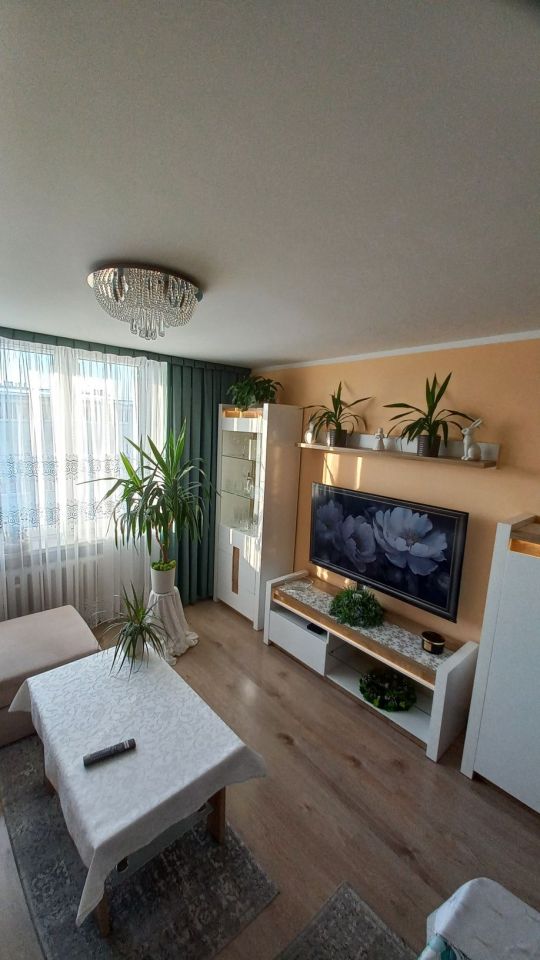 Mieszkanie 2-pokojowe Mrągowo, os. Parkowe. Zdjęcie 1