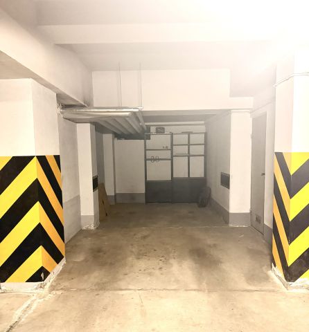 Garaż/miejsce parkingowe Kraków Dębniki, ul. Chmieleniec. Zdjęcie 3