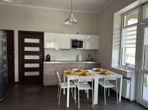 Mieszkanie 3-pokojowe Podłęże. Zdjęcie 1