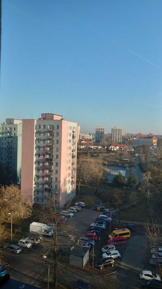 Mieszkanie 3-pokojowe Chorzów. Zdjęcie 2