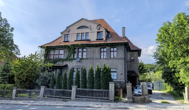 Mieszkanie 4-pokojowe Kłodzko, ul. H. Sienkiewicza