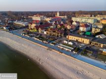 dom wolnostojący, 2 pokoje Hel, ul. Wiejska. Zdjęcie 1