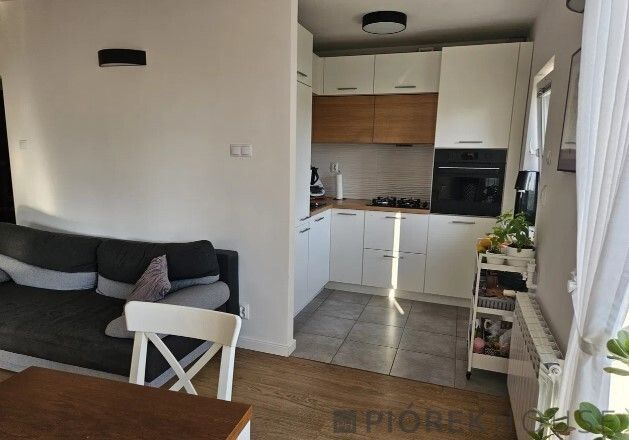 Mieszkanie 3-pokojowe Warszawa Wawer, ul. Króla Maciusia. Zdjęcie 2