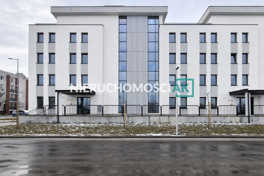 Mieszkanie 3-pokojowe Konin, ul. Erazma Pietrygi. Zdjęcie 12